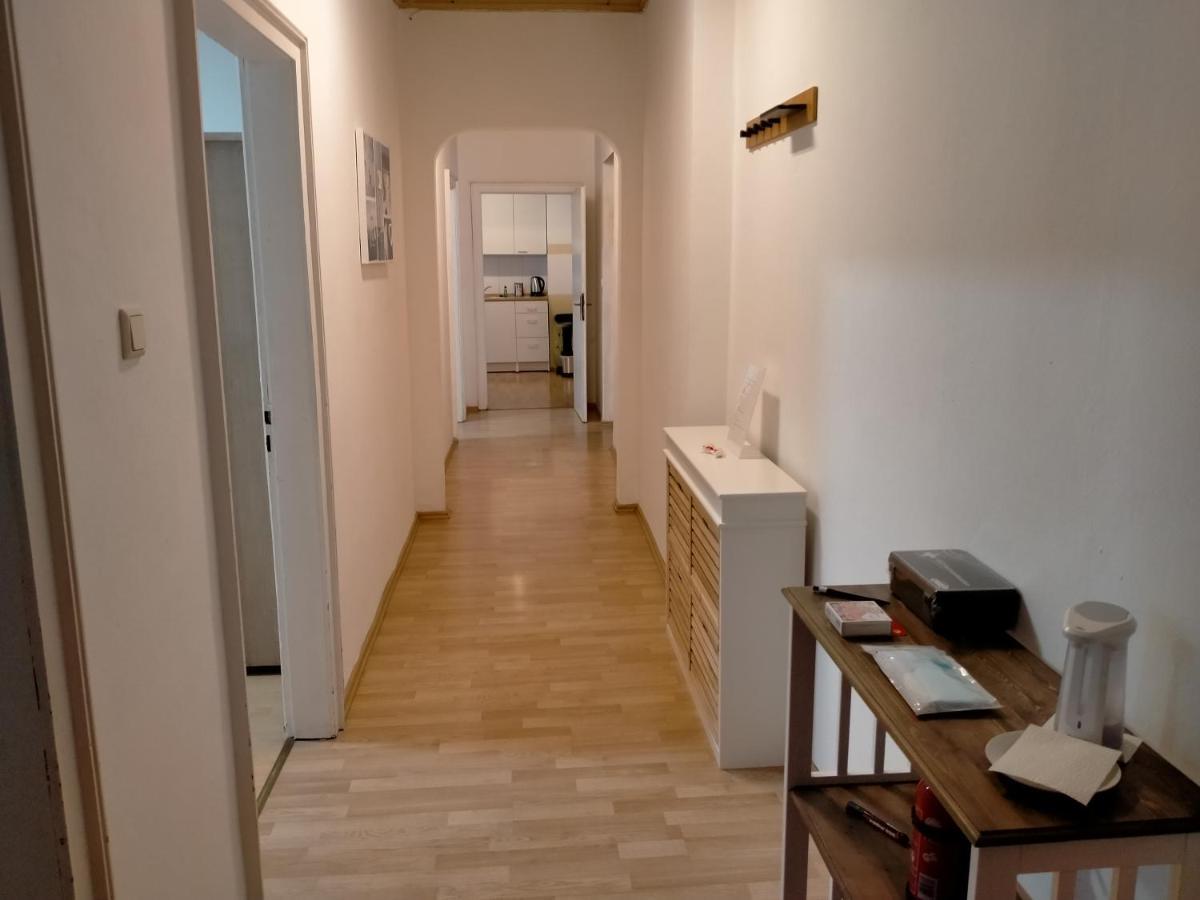 Ferienwohnung Macfewo Im Zentrum Von Mayen Exteriér fotografie
